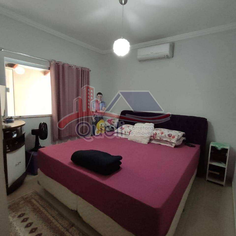 Casa à venda em Caldas Novas, Do Turista 2ª Etapa, com 3 quartos, 150m² - Queli Gomes de Oliveira