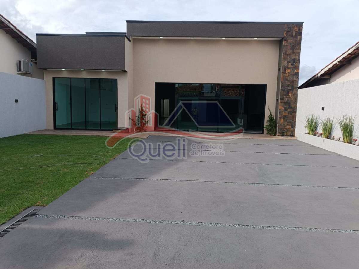 Casa à venda em Caldas Novas, Estância Itaici, com 3 quartos, 185m² - Queli Gomes de Oliveira