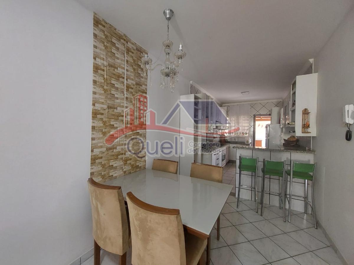 Casa à venda com 2 quartos, no bairro Nova Vila, em Caldas Novas(GO) - Queli Gomes de Oliveira