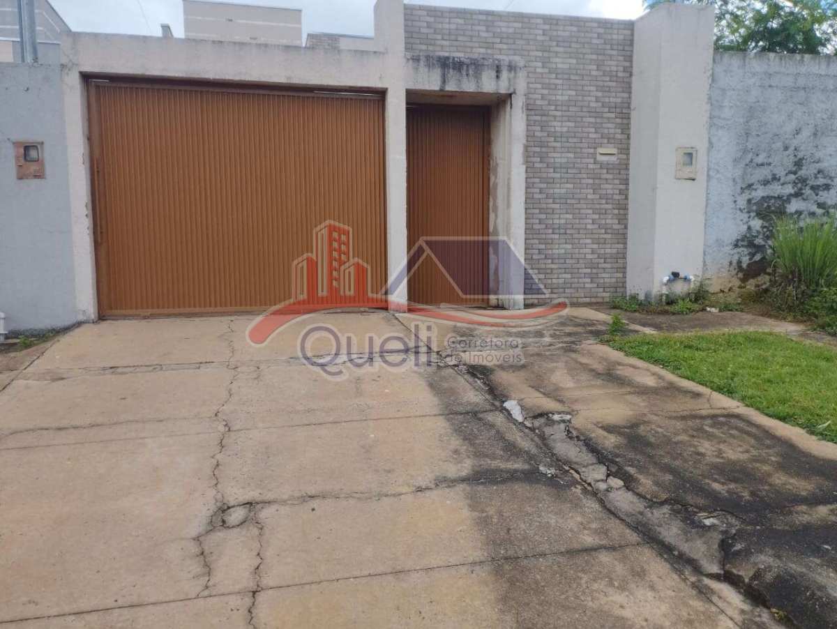 Casa de 3 quartos, para venda, no Setor Mansões, em Caldas Novas(GO) - Queli Gomes de Oliveira