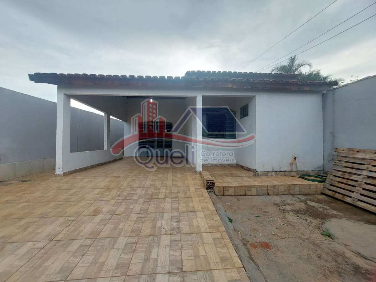 Casa para venda, de 2 quartos, no Setor Mansões, em Caldas Novas(GO) - Queli Gomes de Oliveira