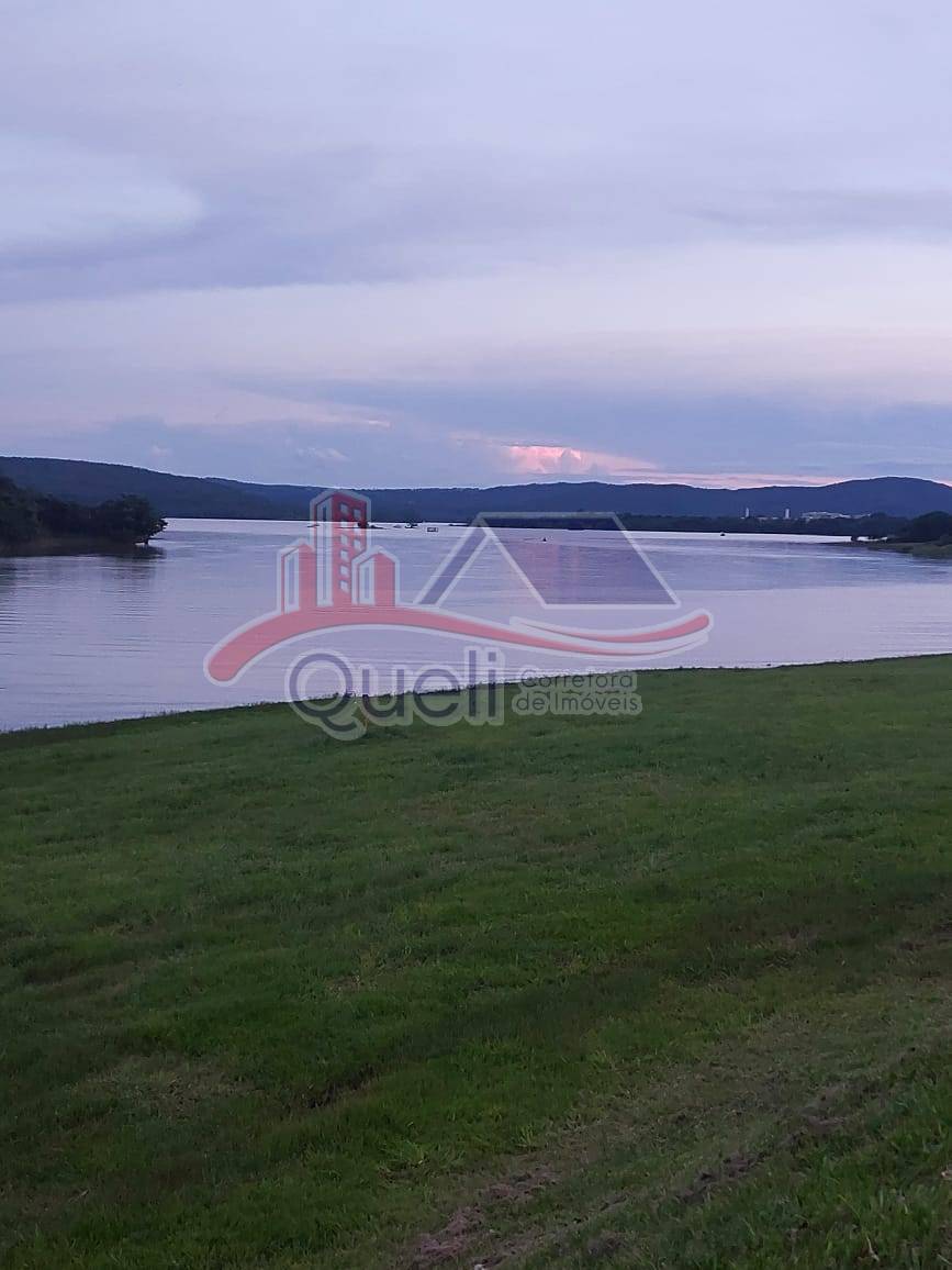 Lote à venda, de 408 m², no Setor Lago Sul, em Caldas Novas(GO) - Queli Gomes de Oliveira