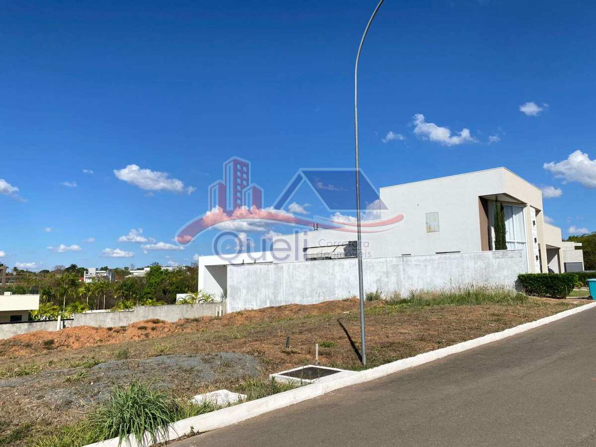 Lote à venda, no Condomínio Del Fiori, em Caldas Novas(GO) - Queli Gomes de Oliveira