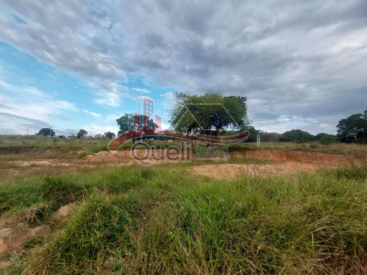Lote no Residencial Eldorado Park I, em Caldas Novas (GO) - Queli Gomes de Oliveira